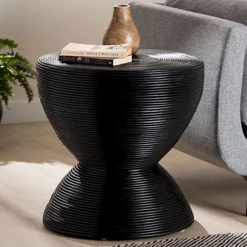Table d'appoint en rotin naturel