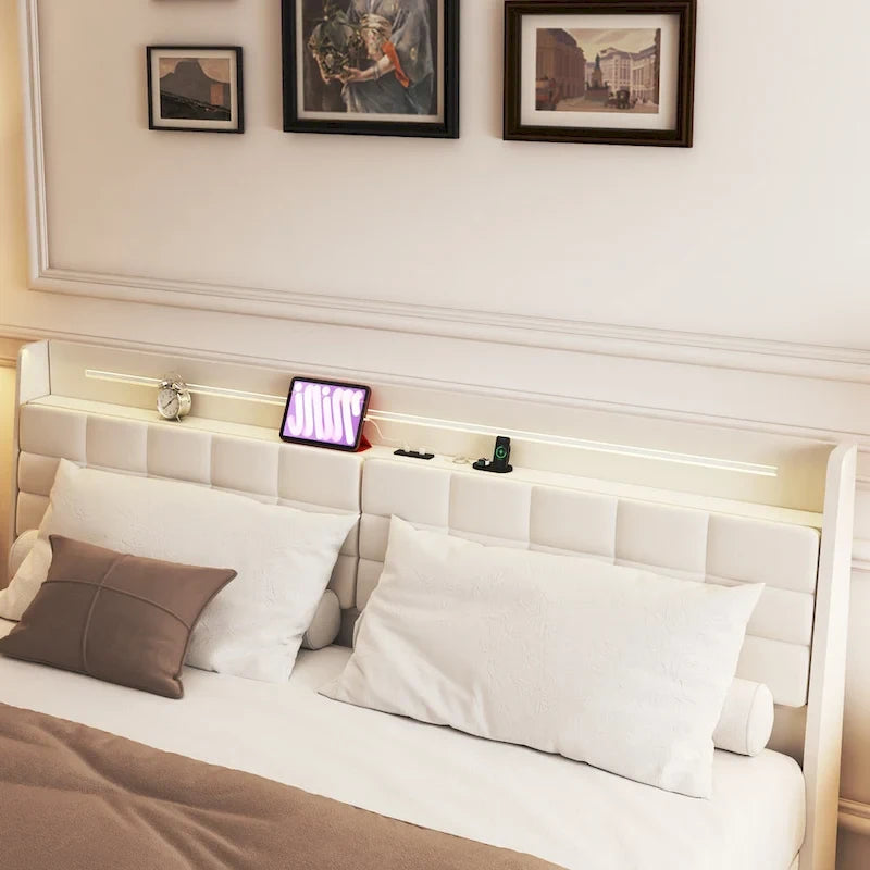 Lit plateforme rembourré flottant beige