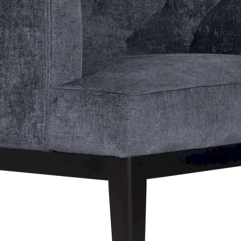 Chaise décorative capitonnée