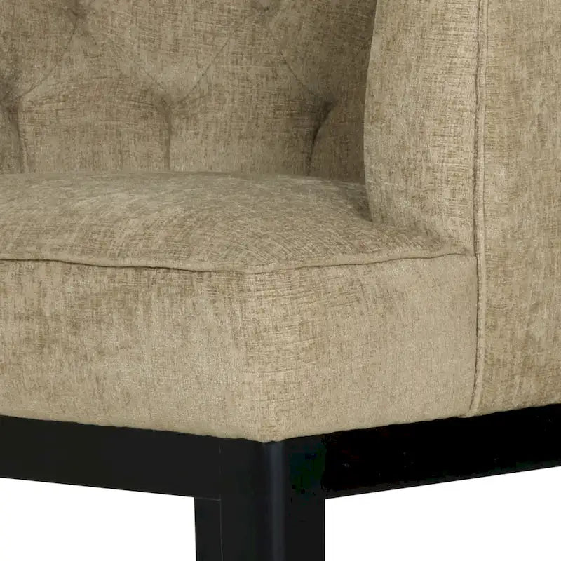 Chaise décorative capitonnée