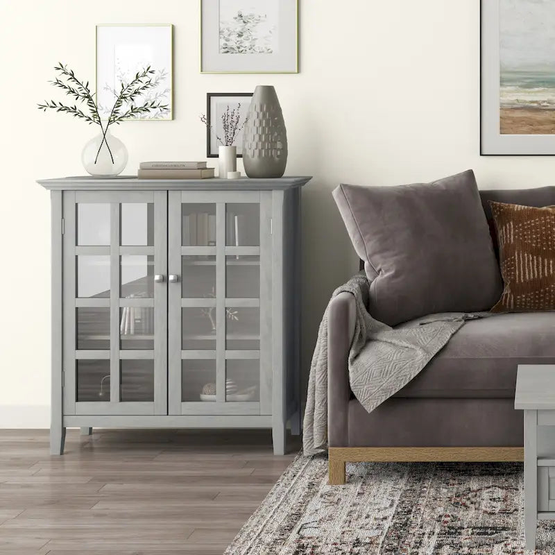 Armoire de rangement en bois massif